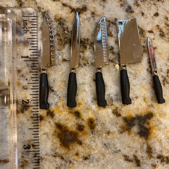 Barbie kitchen Accessory Butcher Block Knife 6 pc Set - Picture 11 of 11